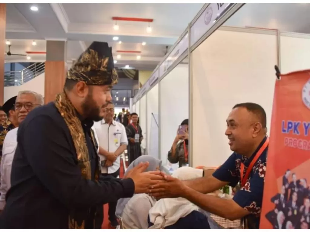 Padang Job Fair 2025: 1.400 Lowongan Menanti, Siap Sambut Generasi Penerus!